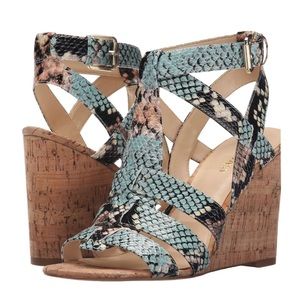 Nine West Farfalla Blue Snake Skin Wedge Sandals Size 8.5 NEW